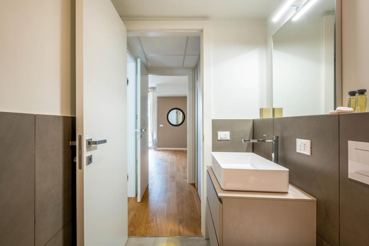 Luvi - De Rolandi - Il Cortile Milano Apartment Bagian luar foto
